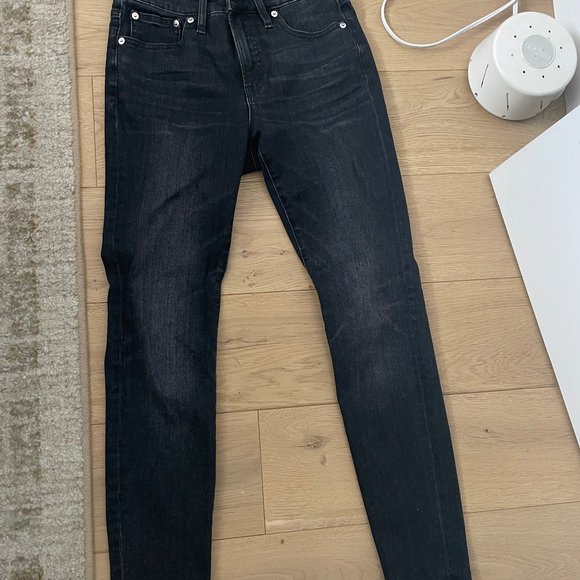 J Crew 9" high-rise toothpick jean in Charcoal wash size 26 - Picture 4 of 6